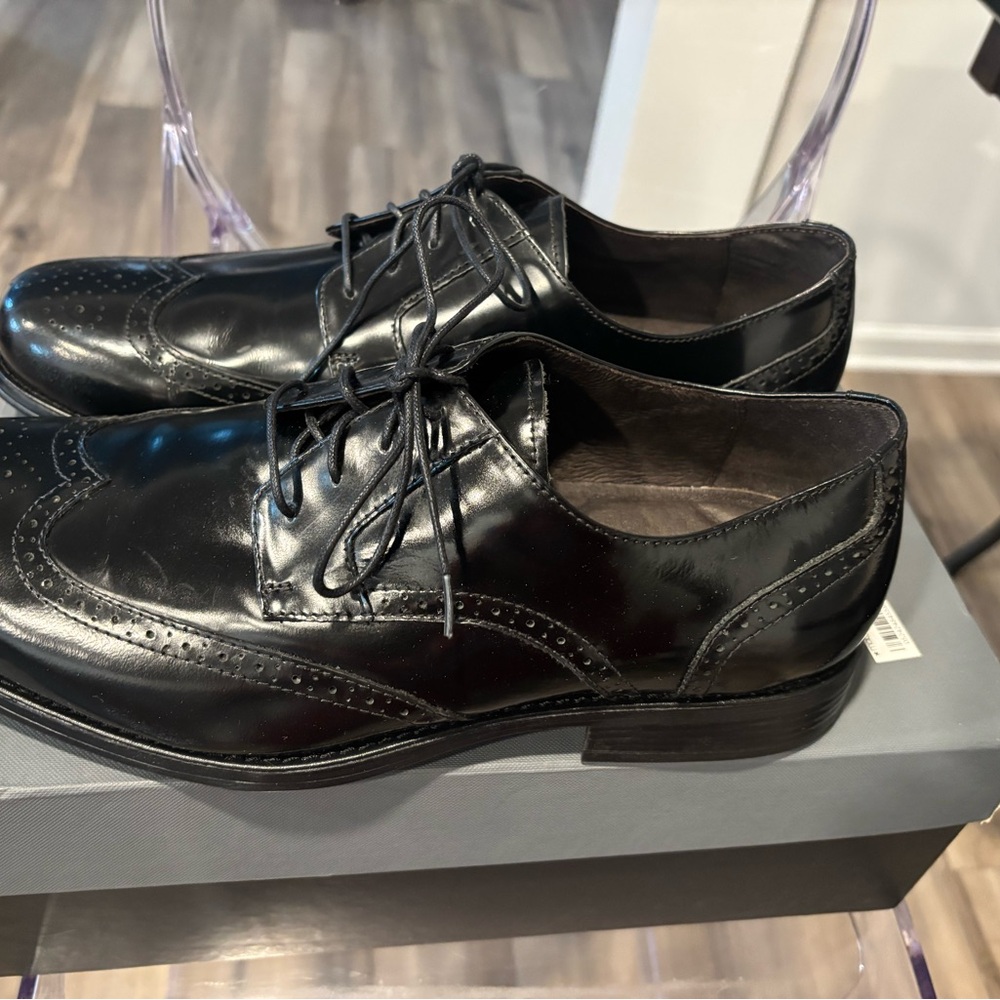 Johnston & Murphy Classic Black Leather Shoes